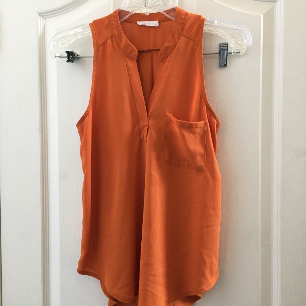 FINAL MARKDOWN Ladies lush top extra small